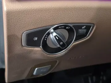 2022 Mercedes-Benz E-Класс с пробегом 129 783 км