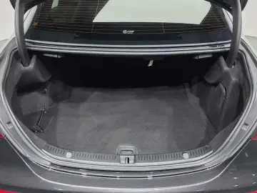 2022 Mercedes-Benz E-Класс с пробегом 129 783 км