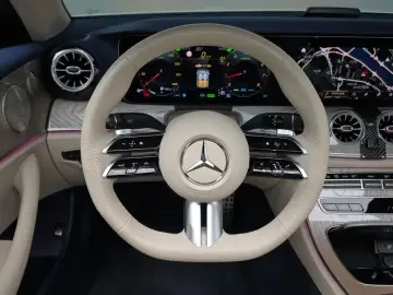 2023 Mercedes-Benz E-Класс с пробегом 25 890 км