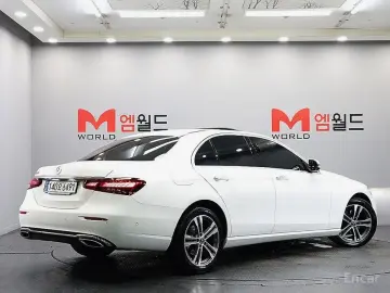 2023 Mercedes-Benz E-Класс с пробегом 64 450 км