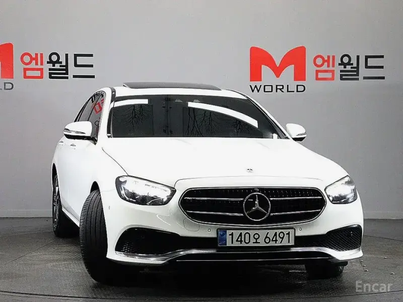 2023 Mercedes-Benz E-Класс с пробегом 64 450 км