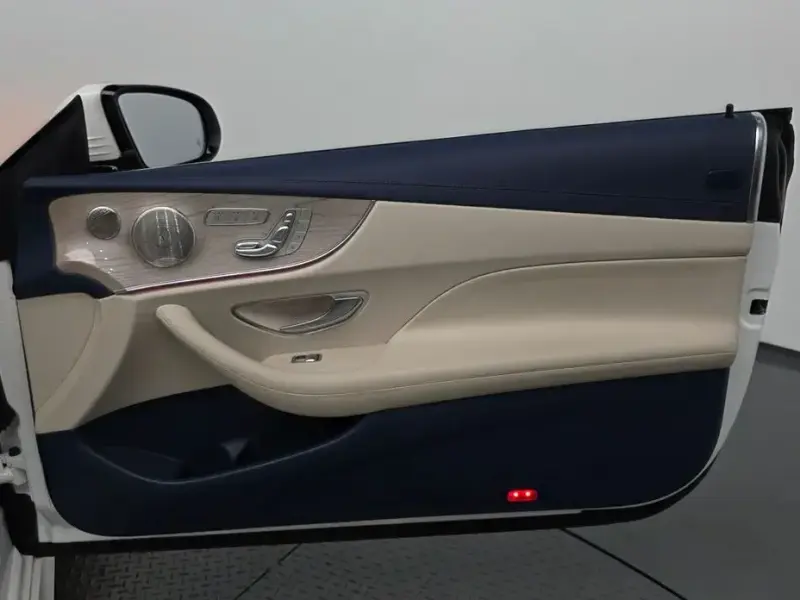 2023 Mercedes-Benz E-Класс с пробегом 25 890 км