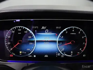 2023 Mercedes-Benz E-Класс с пробегом 64 450 км