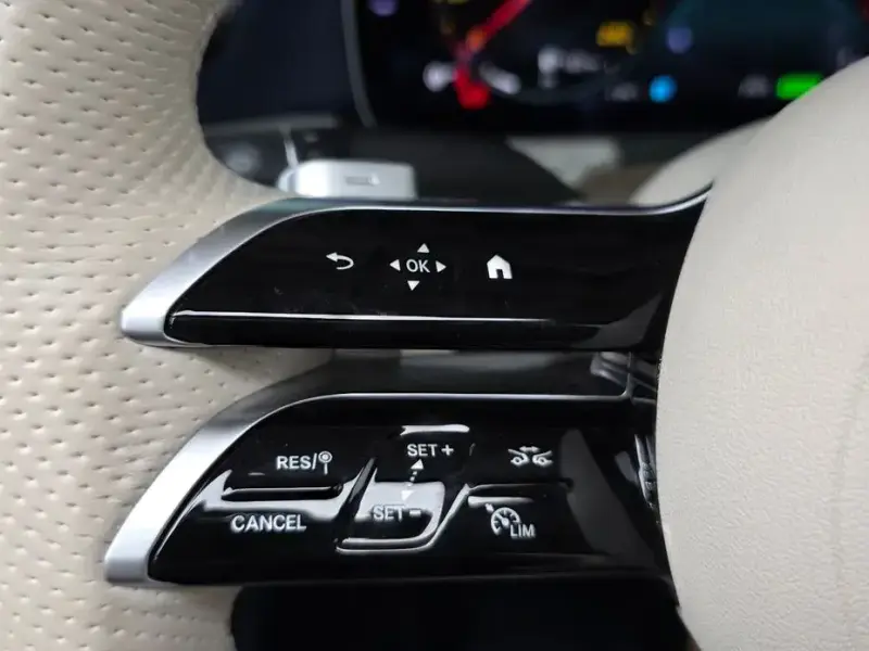 2023 Mercedes-Benz E-Класс с пробегом 25 890 км