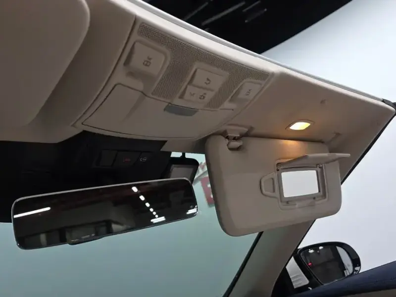 2023 Mercedes-Benz E-Класс с пробегом 25 890 км