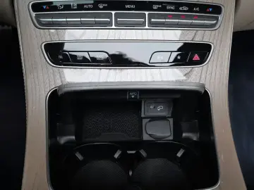 2023 Mercedes-Benz E-Класс с пробегом 25 890 км