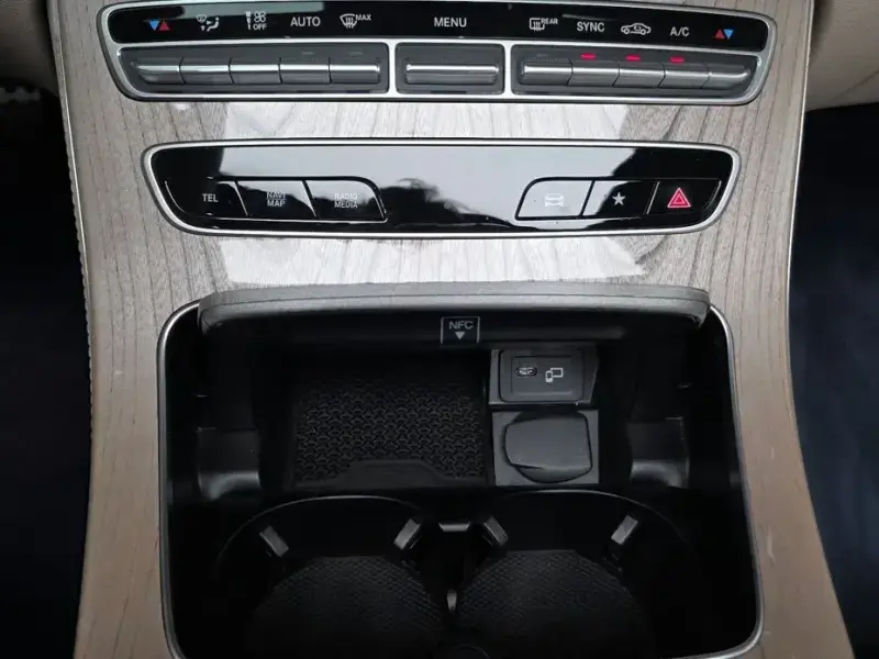 2023 Mercedes-Benz E-Класс с пробегом 25 890 км