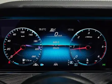 2020 Mercedes-Benz E-Класс с пробегом 39 625 км