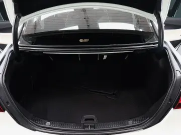 2023 Mercedes-Benz E-Класс с пробегом 64 450 км