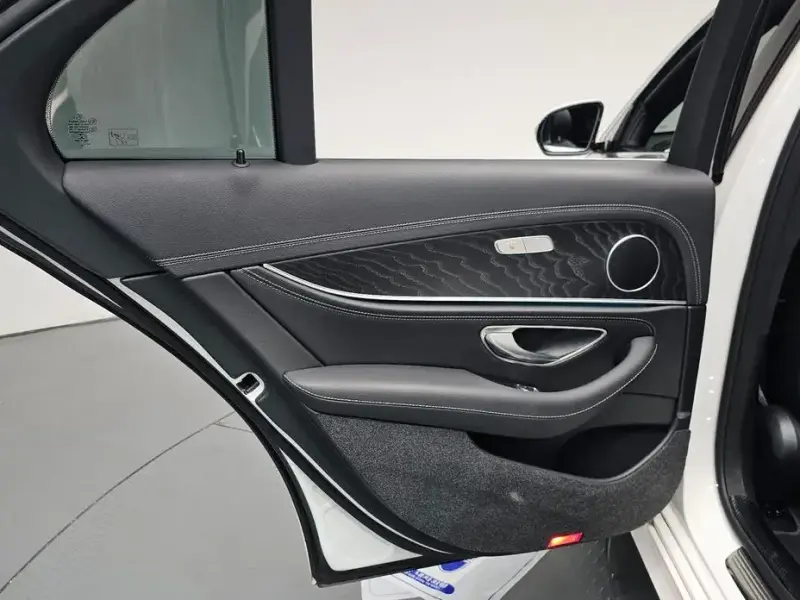 2020 Mercedes-Benz E-Класс с пробегом 39 625 км