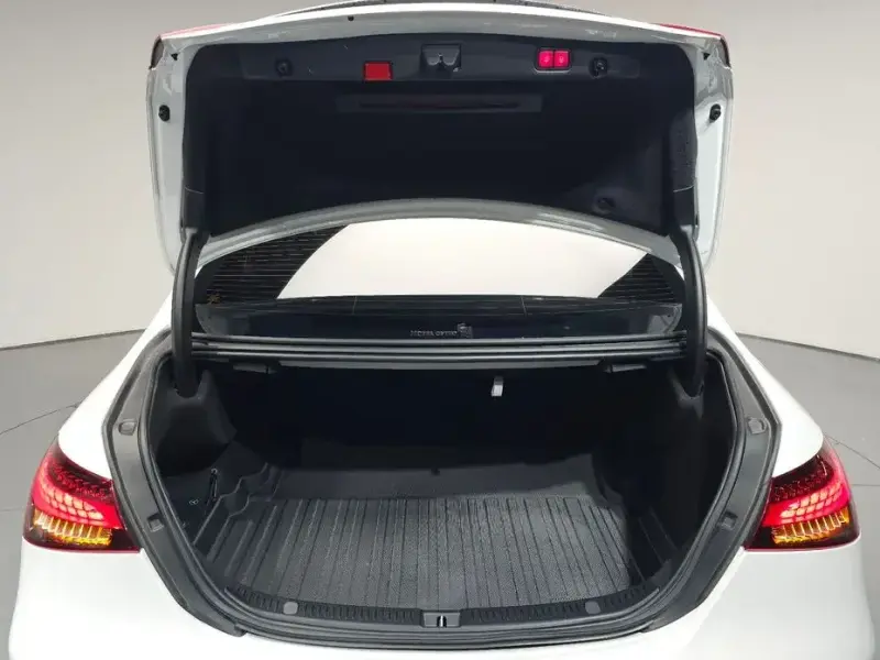 2020 Mercedes-Benz E-Класс с пробегом 39 625 км