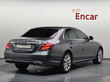 2020 Mercedes-Benz E-Класс с пробегом 77 425 км