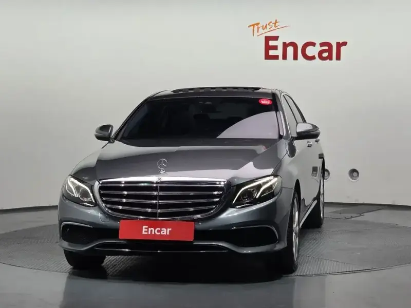 2020 Mercedes-Benz E-Класс с пробегом 77 425 км
