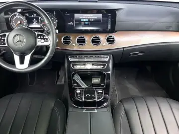 2020 Mercedes-Benz E-Класс с пробегом 77 425 км