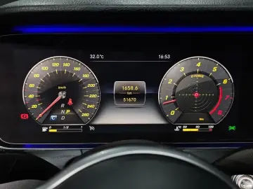 2018 Mercedes-Benz E-Класс с пробегом 51 670 км