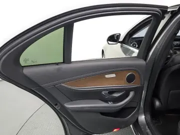 2020 Mercedes-Benz E-Класс с пробегом 77 425 км