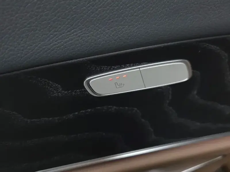 2021 Mercedes-Benz E-Класс с пробегом 56 469 км