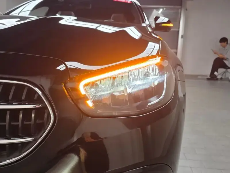 2021 Mercedes-Benz E-Класс с пробегом 56 469 км