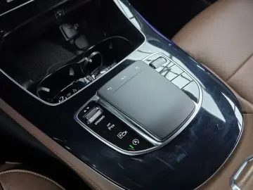 2021 Mercedes-Benz E-Класс с пробегом 56 469 км