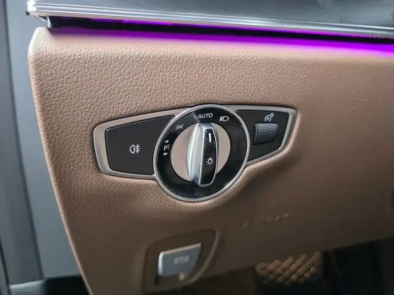 2021 Mercedes-Benz E-Класс с пробегом 56 469 км
