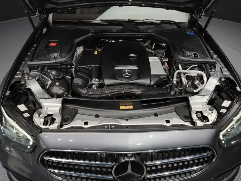 2022 Mercedes-Benz E-Класс с пробегом 20 390 км