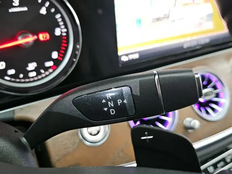 2020 Mercedes-Benz E-Класс с пробегом 47 460 км