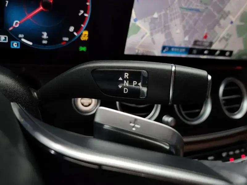 2022 Mercedes-Benz E-Класс с пробегом 20 390 км