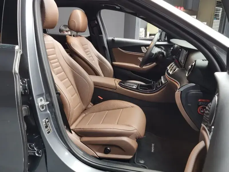 2022 Mercedes-Benz E-Класс с пробегом 20 390 км