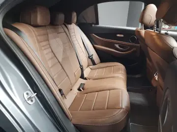 2022 Mercedes-Benz E-Класс с пробегом 20 390 км