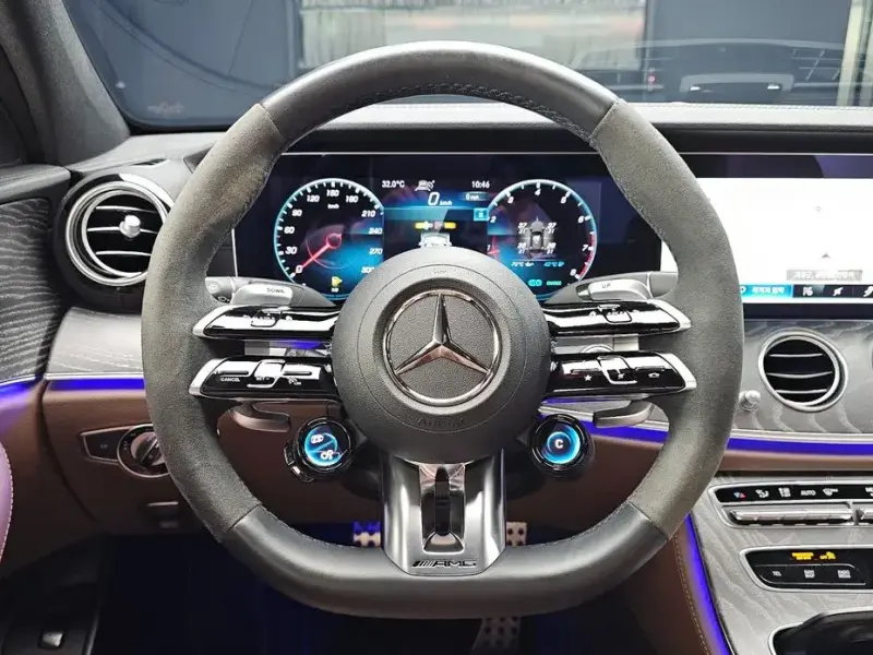 2023 Mercedes-Benz E-Класс с пробегом 63 486 км