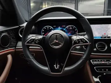 2022 Mercedes-Benz E-Класс с пробегом 20 390 км