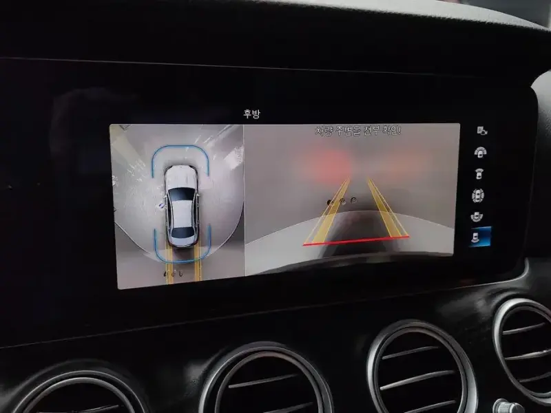 2022 Mercedes-Benz E-Класс с пробегом 20 390 км