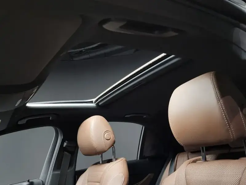 2022 Mercedes-Benz E-Класс с пробегом 20 390 км