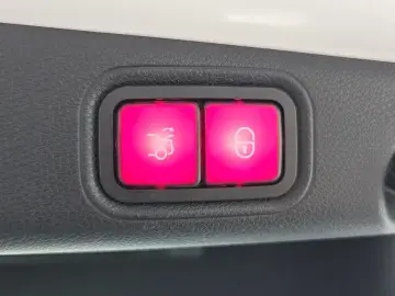 2020 Mercedes-Benz E-Класс с пробегом 47 460 км