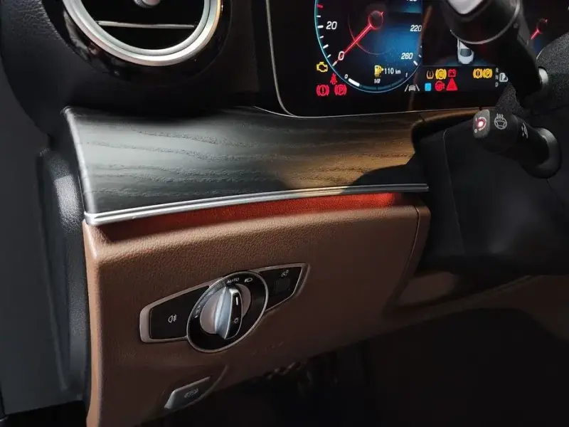 2022 Mercedes-Benz E-Класс с пробегом 20 390 км