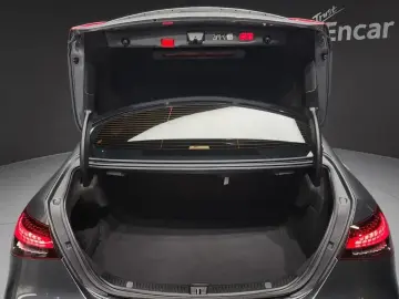 2022 Mercedes-Benz E-Класс с пробегом 20 390 км
