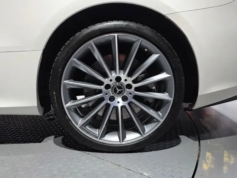 2019 Mercedes-Benz E-Класс с пробегом 54 856 км