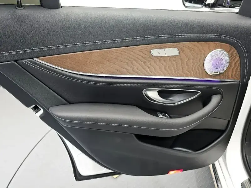 2020 Mercedes-Benz E-Класс с пробегом 47 460 км
