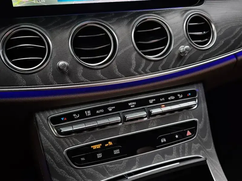 2023 Mercedes-Benz E-Класс с пробегом 63 486 км