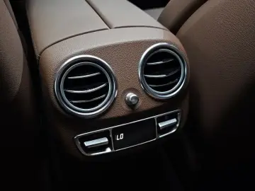 2023 Mercedes-Benz E-Класс с пробегом 63 486 км