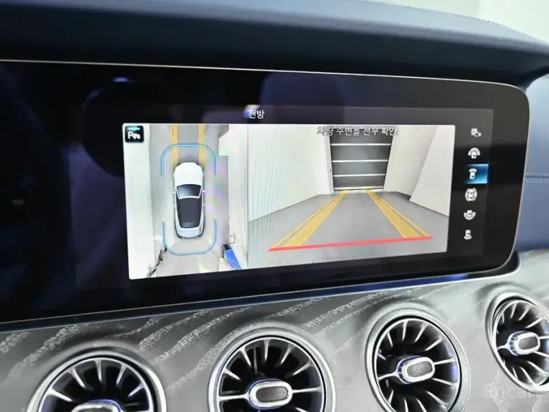 2022 Mercedes-Benz E-Класс с пробегом 25 281 км