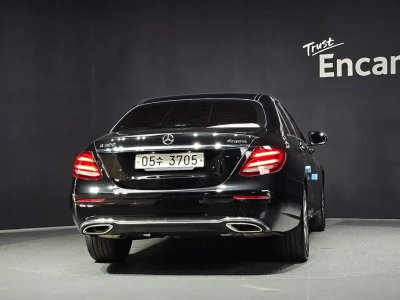 2018 Mercedes-Benz E-Класс с пробегом 75 319 км