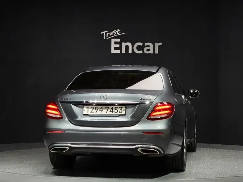 2019 Mercedes-Benz E-Класс с пробегом 90 702 км