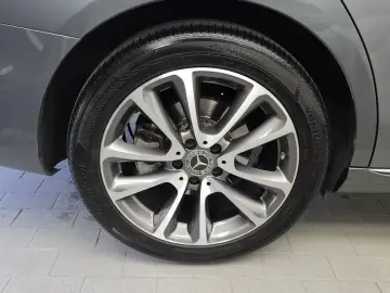 2019 Mercedes-Benz E-Класс с пробегом 90 702 км