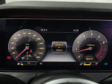 2018 Mercedes-Benz E-Класс с пробегом 75 319 км