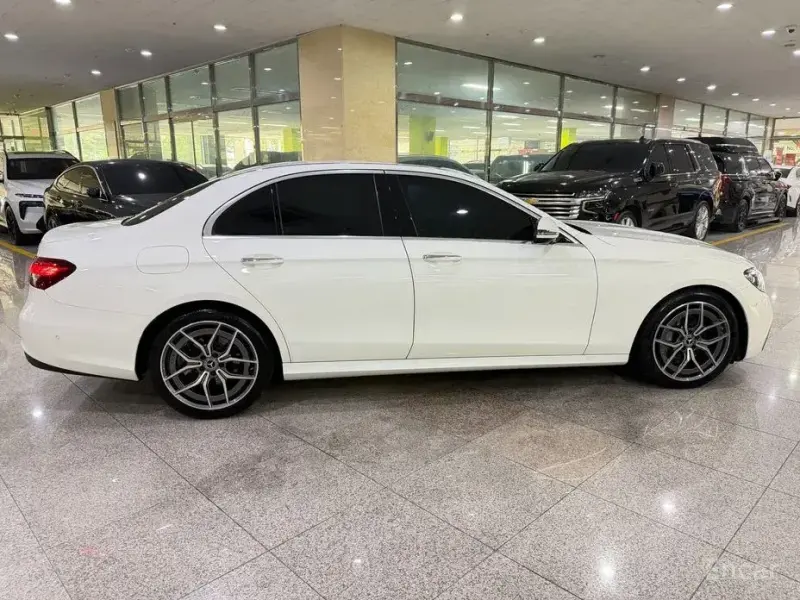 2021 Mercedes-Benz E-Класс с пробегом 50 103 км