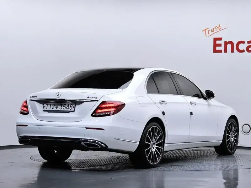 2019 Mercedes-Benz E-Класс с пробегом 69 927 км