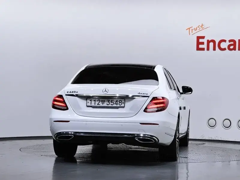 2019 Mercedes-Benz E-Класс с пробегом 69 927 км