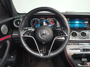 2023 Mercedes-Benz E-Класс с пробегом 24 977 км