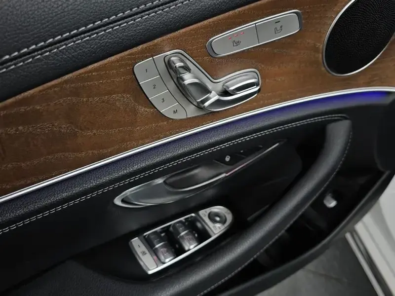 2019 Mercedes-Benz E-Класс с пробегом 69 927 км